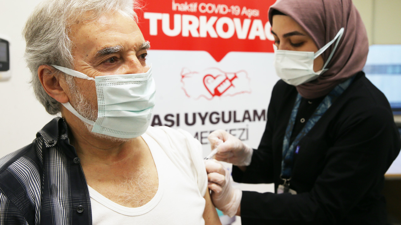 Almanya'dan Turkovac'a vize çıkmadı Hiç aşı olmamış sayılacak