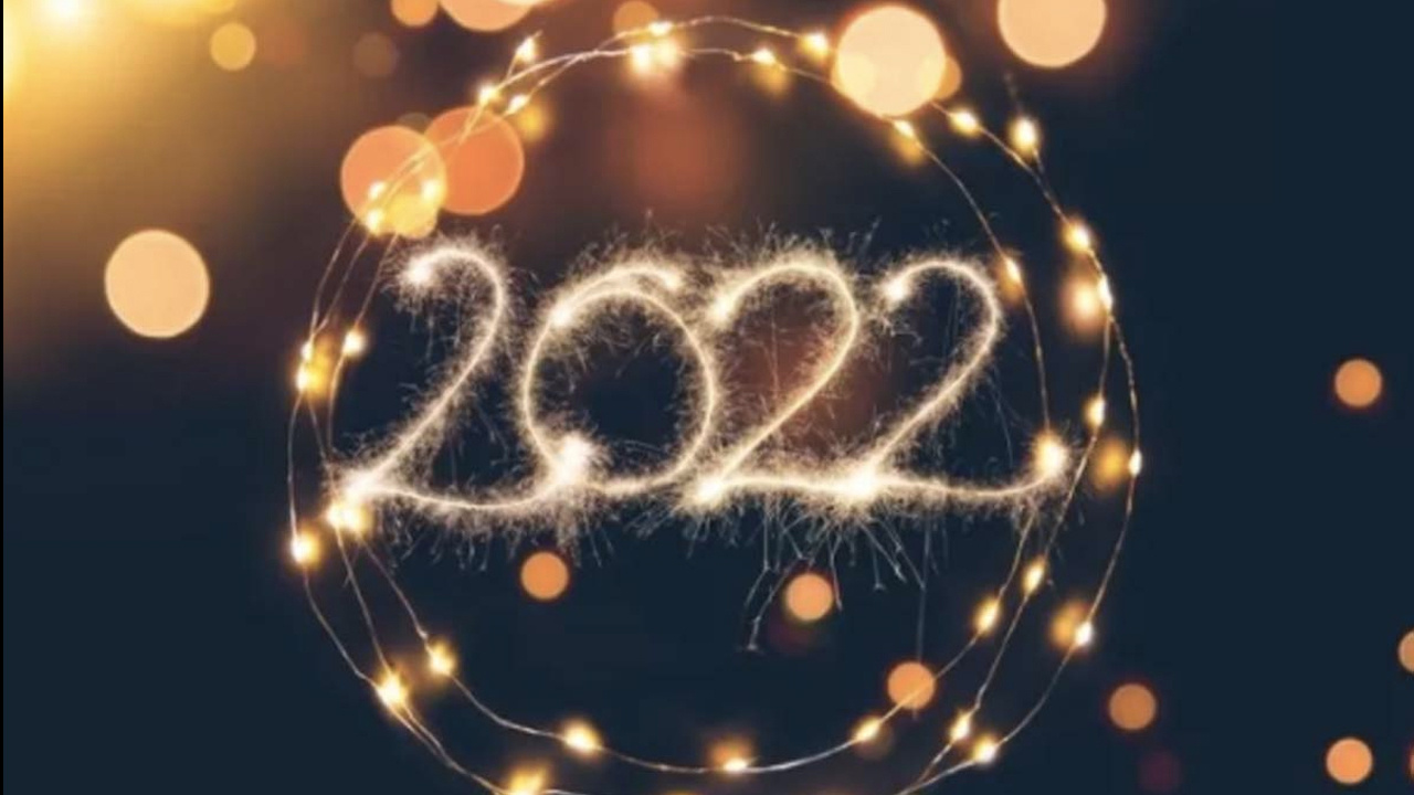 Yeni yıl mesajları 2022 komik kısa anlamlı yılbaşı tebrik sözleri