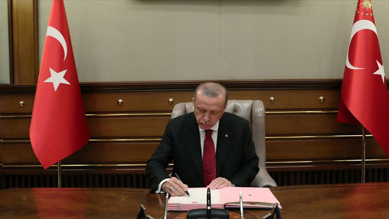 Cumhurbaşkanı imzaladı! Atama kararları Resmi Gazete'de yayımlandı