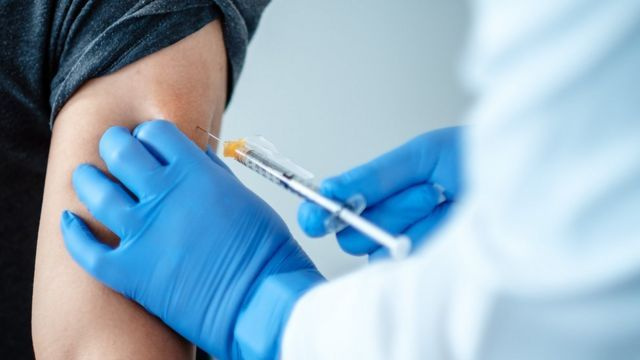 Sinovac aşısıyla ilgili çarpıcı sonuç! Bilim insanları Omicron detayını açıkladı: Üçüncü doz aşı...