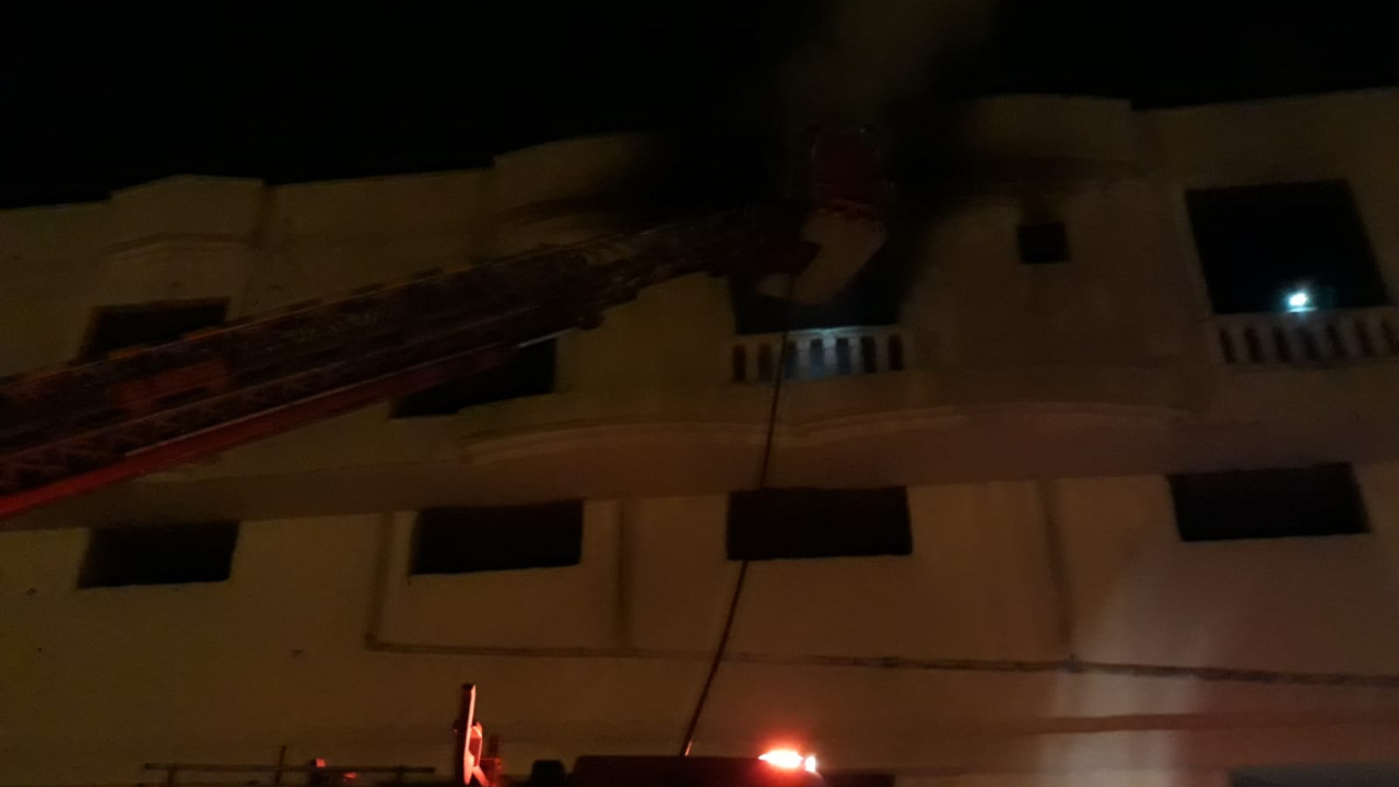 Mardin'de 3 katlı bina gürültüyle sarsıldı Patlamada yaralılar var