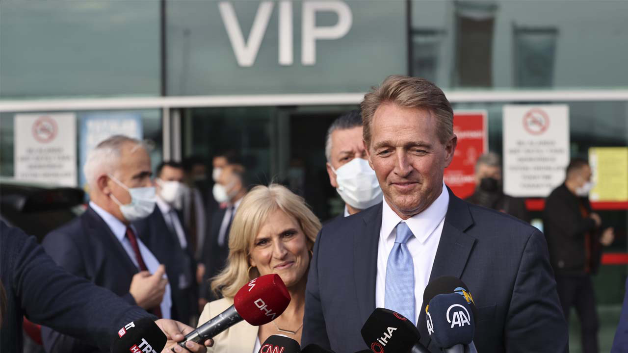 ABD'nin yeni Ankara Büyükelçisi Jeff Flake Türkiye'de