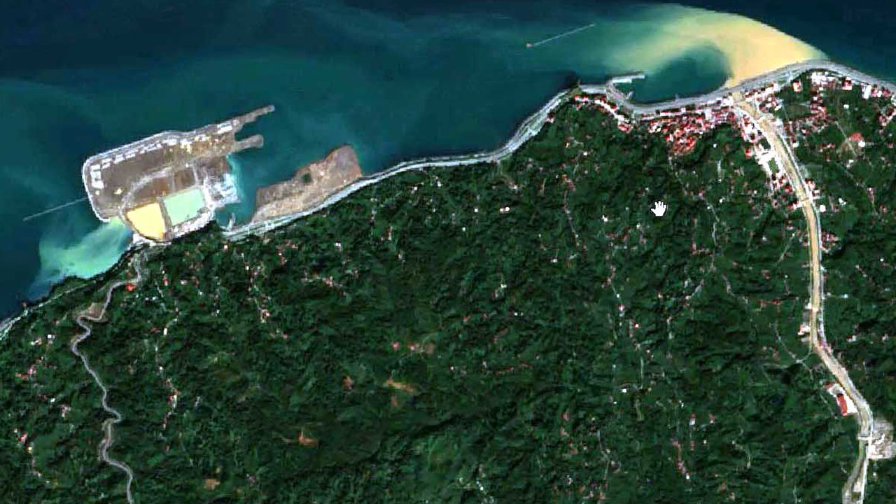 Rize'de Türkiye'nin yüzölçümünü 2.8 kilometrekare arttıran inşaat görüntülendi