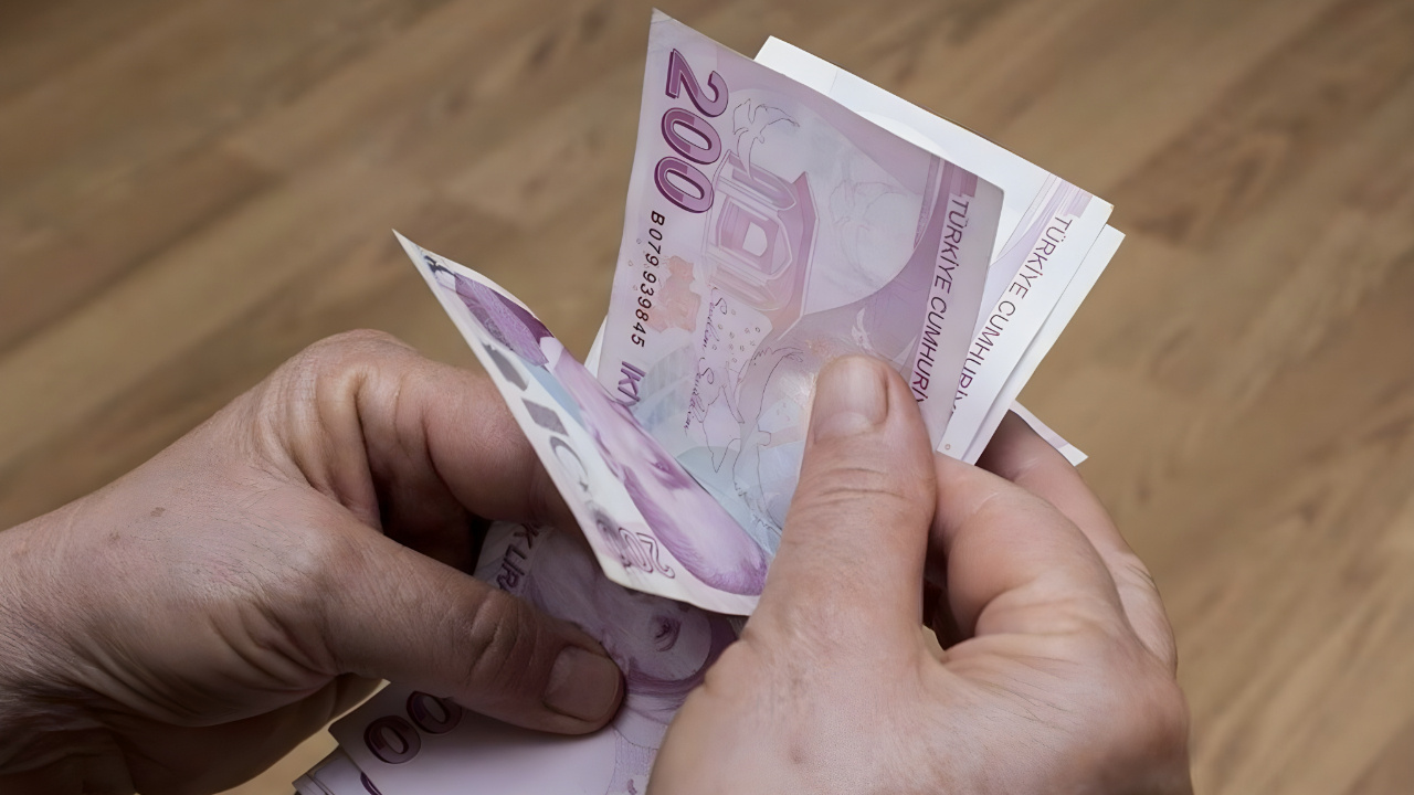 Türkiye Emekliler Derneği işçi ve Bağ-Kur emeklilerine de ek zam istedi