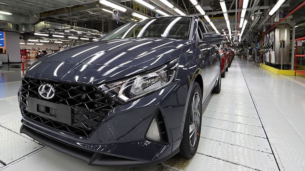 Hyundai 2022'de üretim ve ihracatta vites yükseltti! Murat Berkel'den zam açıklaması