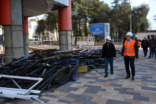 Google 'dünyanın en saçma binası' diyor! Kahramanmaraş'taki 18 katlı bina yıkılıyor