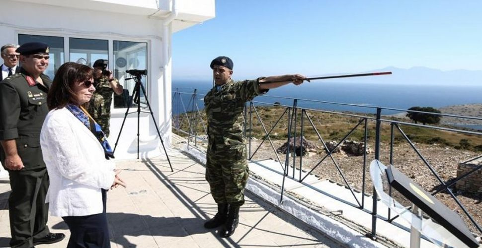 Yunanistan'dan en üst düzey tahrik! İşgal ettikleri Türk adalarında şov yaptı