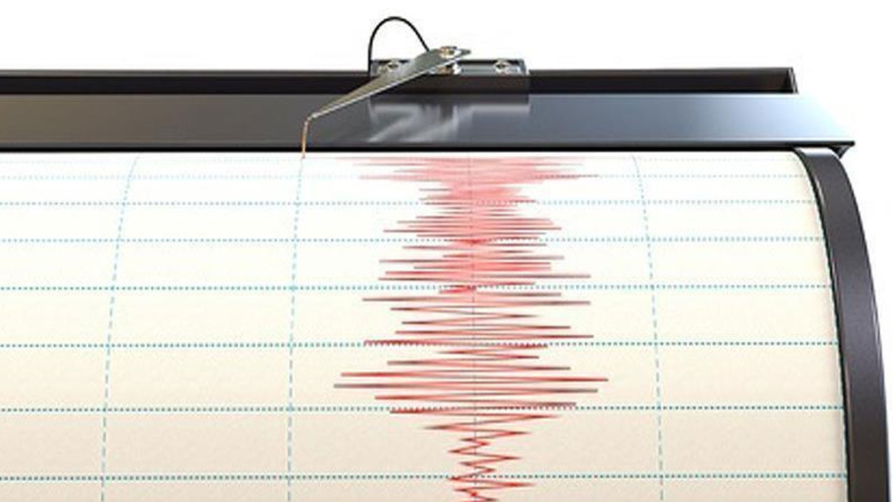Erzincan'da deprem oldu AFAD sarsıntının büyüklüğünü duyurdu