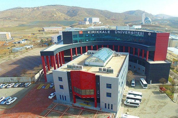 Kırıkkale Üniversitesi'nde profesörün cinsel taciz mesajları ifşa oldu