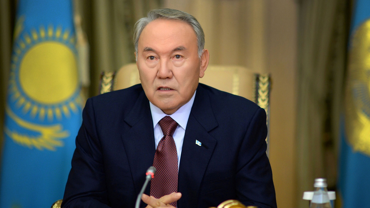 Kazakistan’da Nazarbayev’in damatları istifa etti! Yeğeni görevden alındı