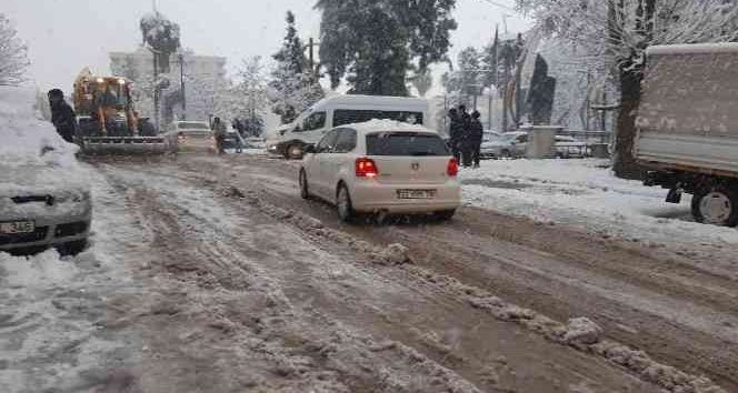 Meteoroloji ve AKOM'dan kar uyarısı! Bu bir şey değil cuma geliyor İstanbul, Bursa, Ankara, Balıkesir