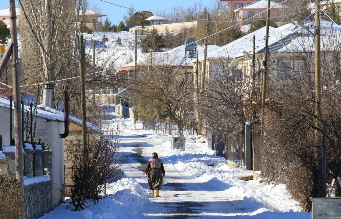 3,5 metre kar yağdı hayat felç oldu! Hafta sonu tarihi rekor bekleniyor: Gaziantep Bingöl Bitlis Bolu Van