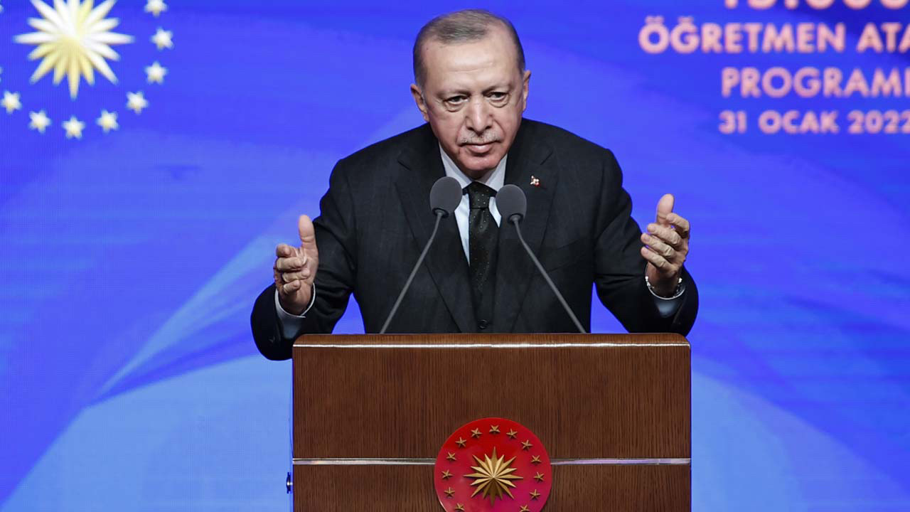 Cumhurbaşkanı Erdoğan 15 bin öğretmen atama törenine katıldı