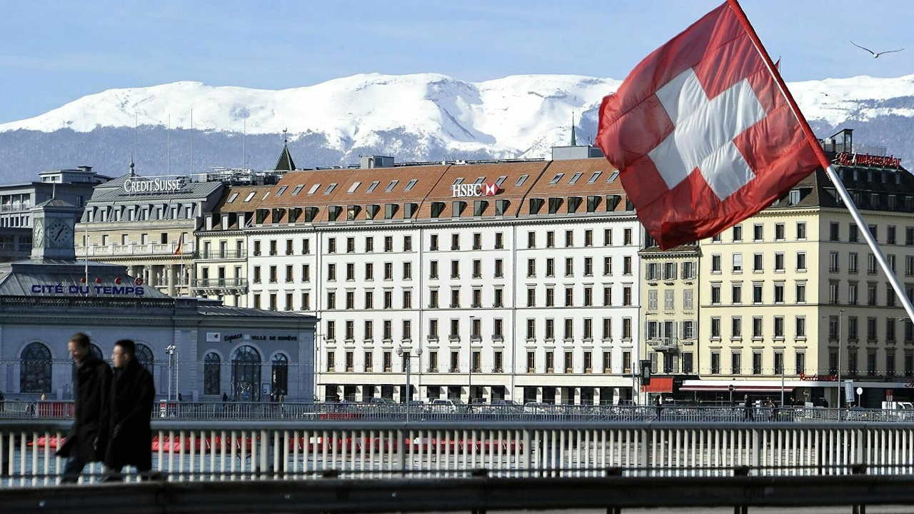 İsviçre'de bir erkek erken emekli olabilmek için cinsiyet değiştirdi
