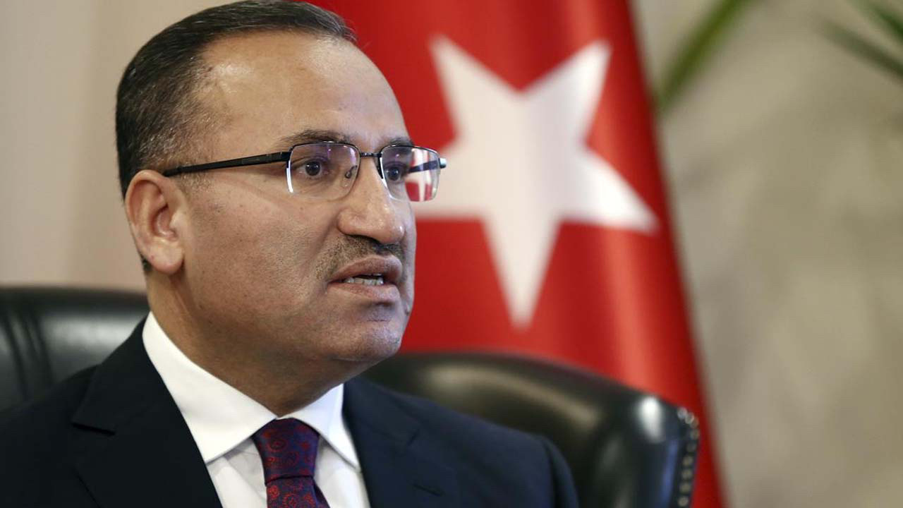 Adalet Bakanı Bekir Bozdağ'dan Kemal Kılıçdaroğlu'nun sözlerine tepki
