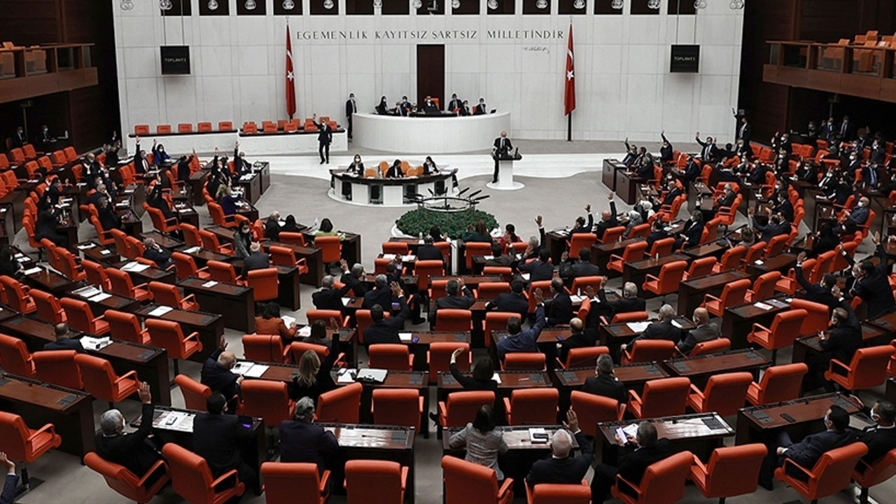 CHP, İYİ Parti, Saadet ve YSP'nin önerileri kabul edilmedi!