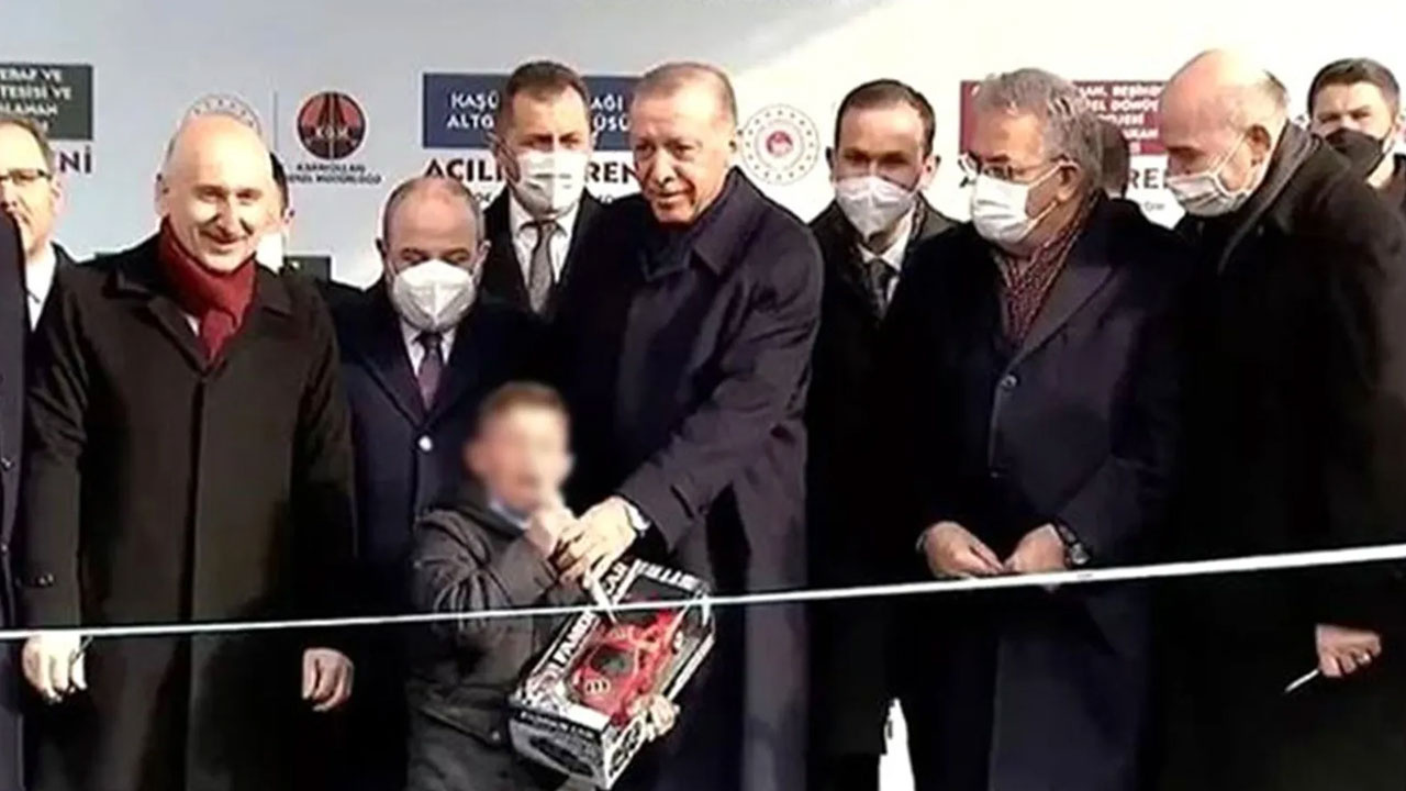 "Hain" sözleriyle gündem olan çocuk Kılıçdaroğlu'ndan özür diledi!