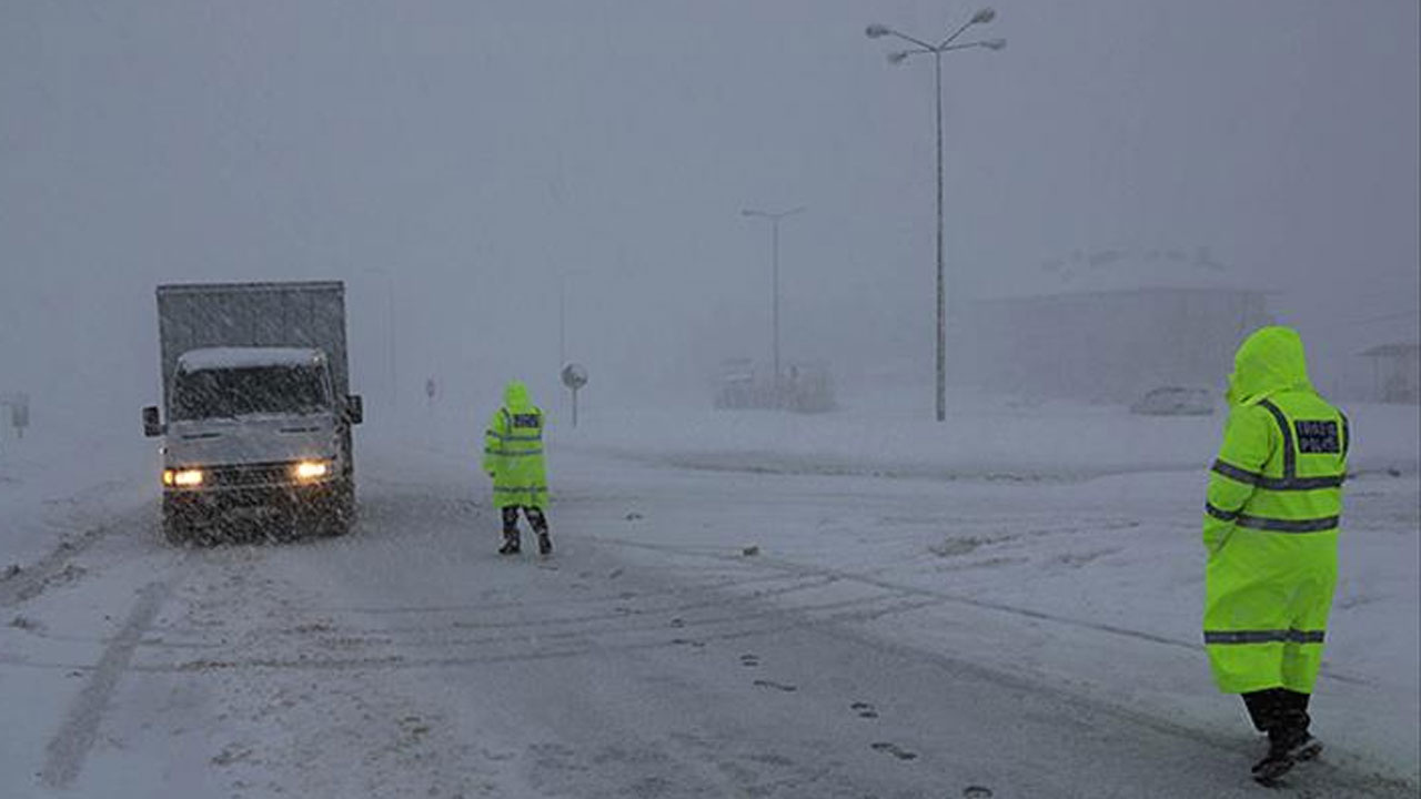 Sürücüler dikkat! Ulaşıma kapandı