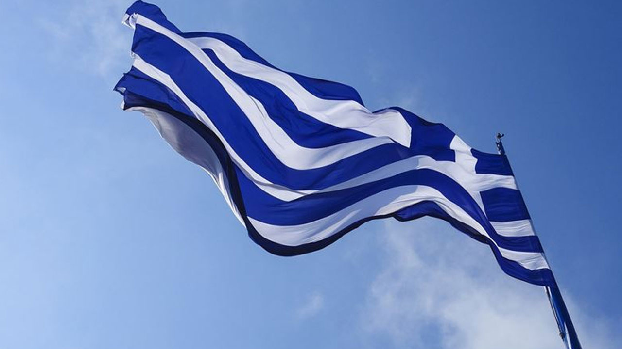 Eski Yunanistan Cumhurbaşkanı hayatını kaybetti