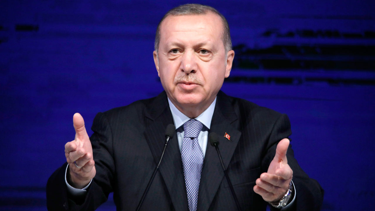 Cumhurbaşkanı Erdoğan AK Partili vekilin sözlerine sert çıktı basına kapalı toplantıda söyledi