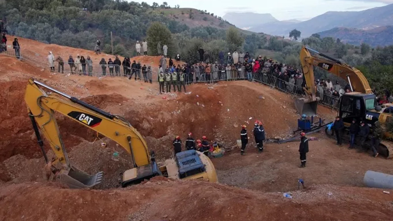 Fas seferber oldu! 96 saattir kazılıyor: Küçük çocuğu kurtarmaya 2 metre kaldı