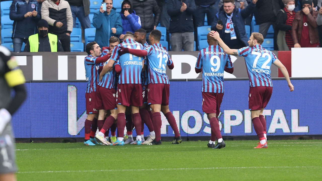 Trabzonspor, Kasımpaşa engelini de tek golle geçti