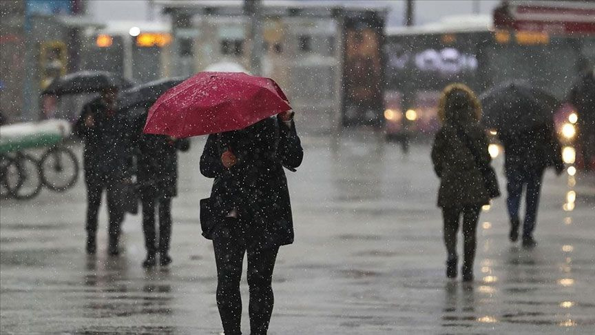 Haftaya kar yeniden geliyor! Meteoroloji'nin 5 günlük hava durumu haritası uyarı veriyor