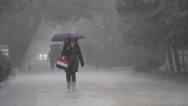 Hava buz kesecek ısı 8 derece birden düşecek! Meteoroloji 55 ilde alarm verdi fena geliyor: İstanbul Ankara İzmir