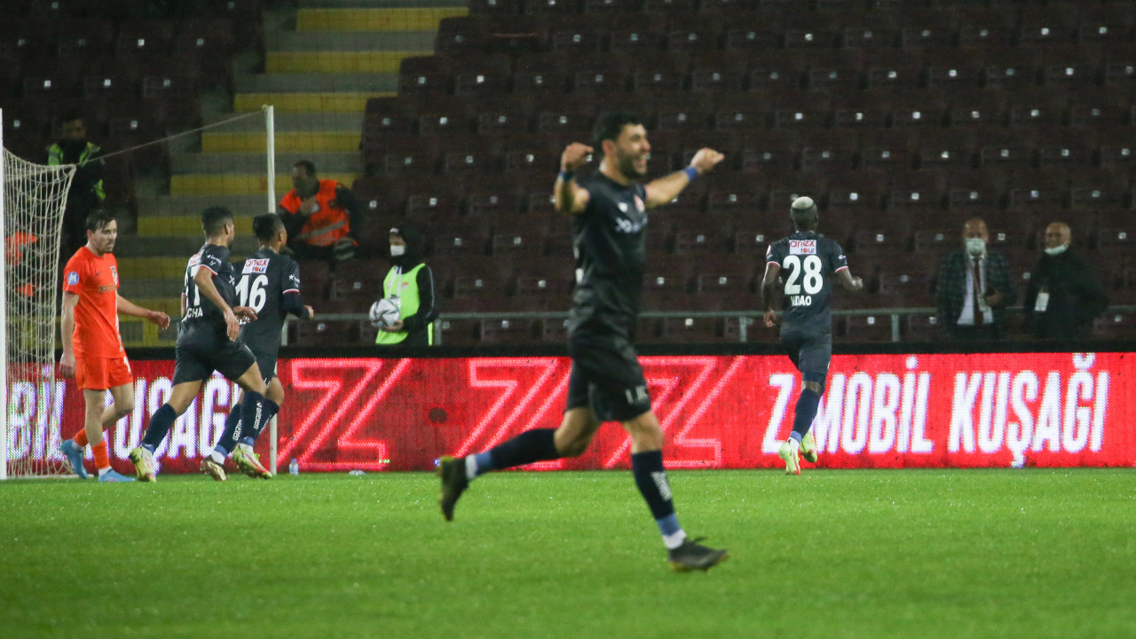 Türkiye Kupası'nda Hatayspor'u deviren Antalyaspor çeyrek finale adını yazdırdı