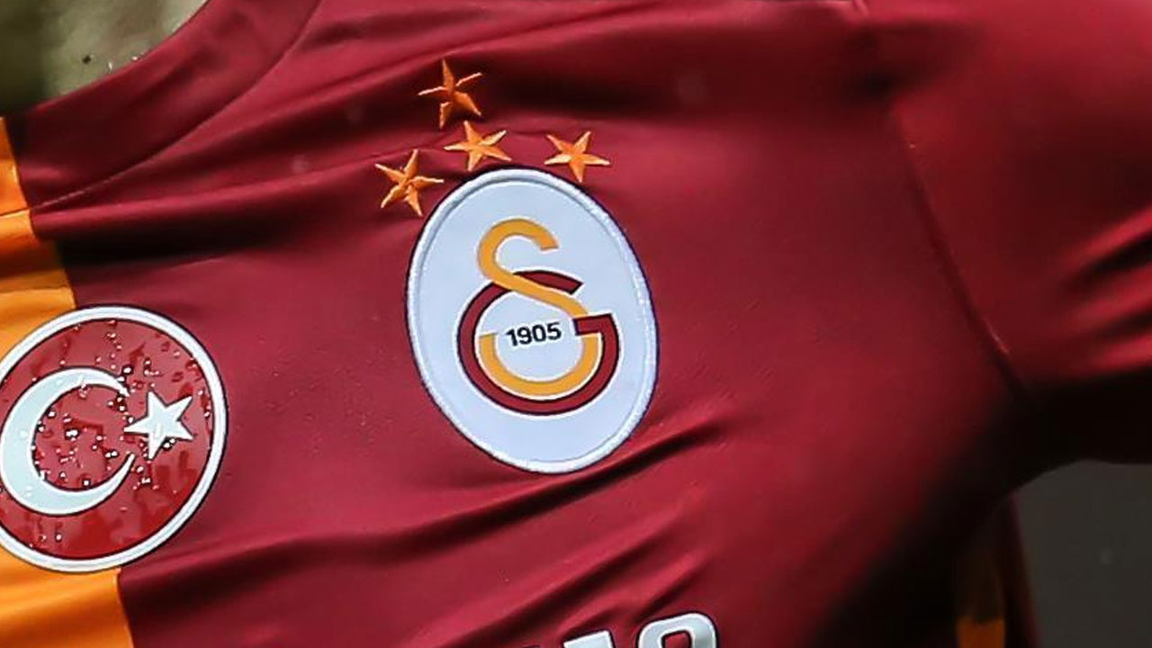 Galatasaray’da ara transfer dönemi hareketli geçti! 4 futbolcu geldi, 8 futbolcu gitti