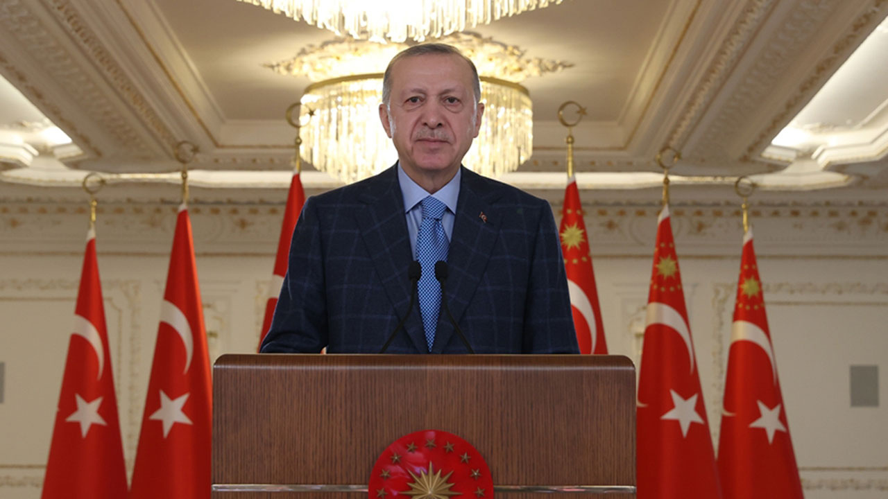 Cumhurbaşkanı Erdoğan'dan KDV müjdesi! Temel gıda ürünlerinde yüzde 8 olan KDV yüzde 1'e indirildi