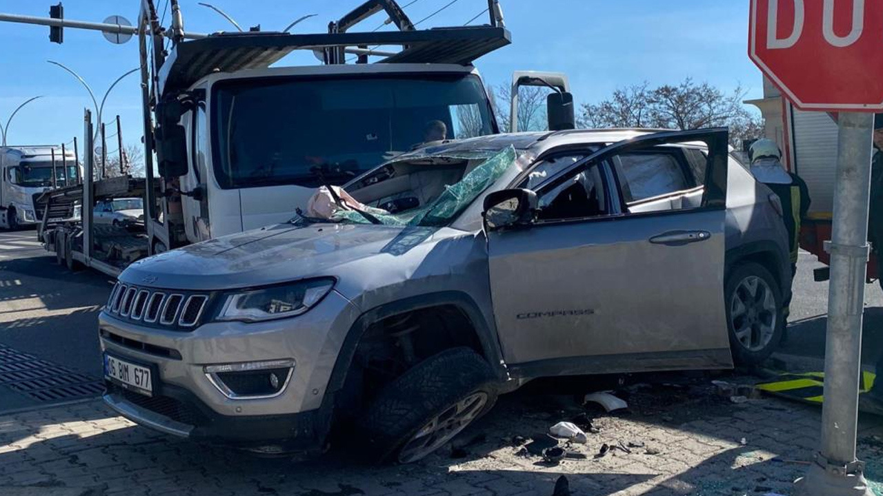 Ankara'da TIR'ı geçmek için manevra yaptı! Takla atıp metrelerce sürüklendi: Yaralılar var