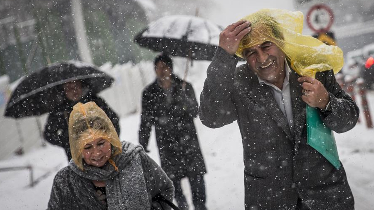 Meteoroloji ve Orhan Şen'den hava durumu açıklaması! Kar yağacak mı İstanbul, Bursa, İzmir Isparta...