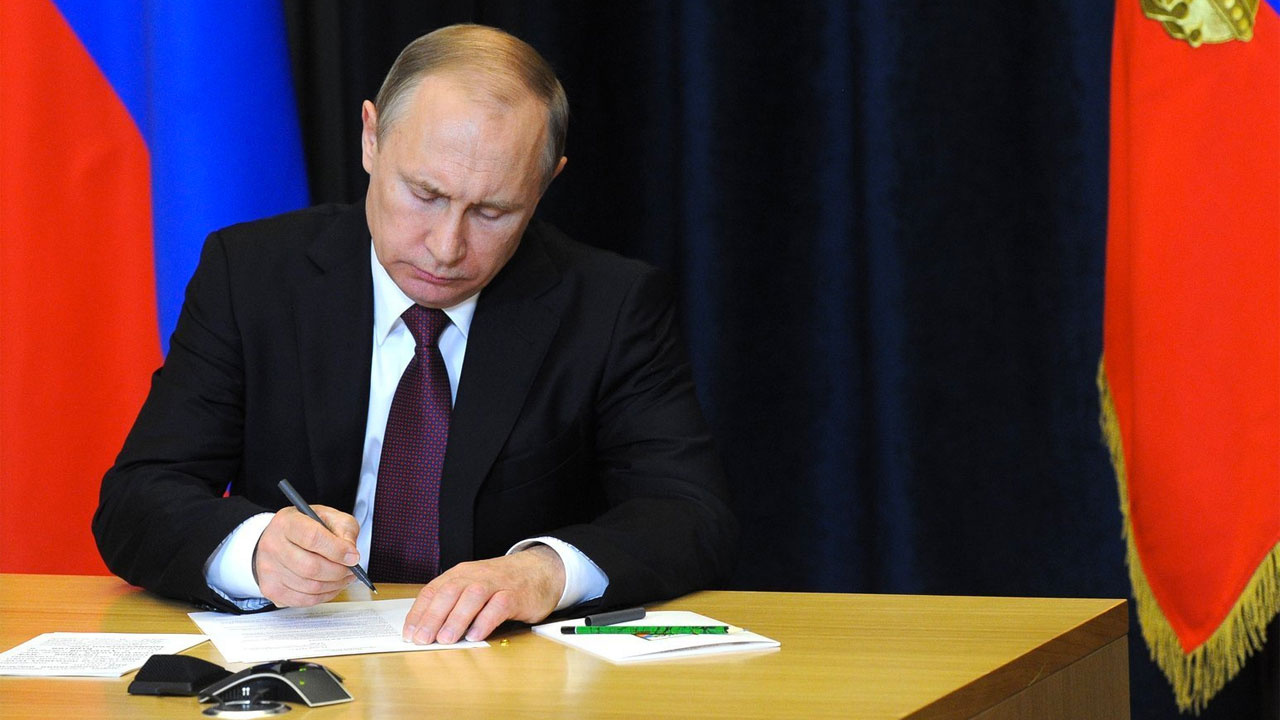 Putin, yedek askerlerin eğitime alınması için karar imzaladı