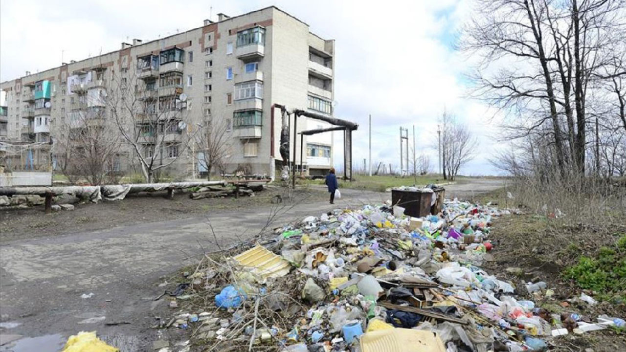 Rusya-Ukrayna krizi savaşın eşiğinde! Donetsk'te çok sayıda patlama duyuldu