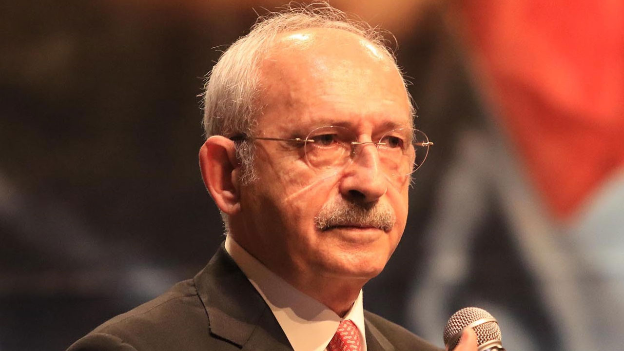 Kılıçdaroğlu, Bahçeli’nin talimatıyla gönderilen kandilleri paylaştı