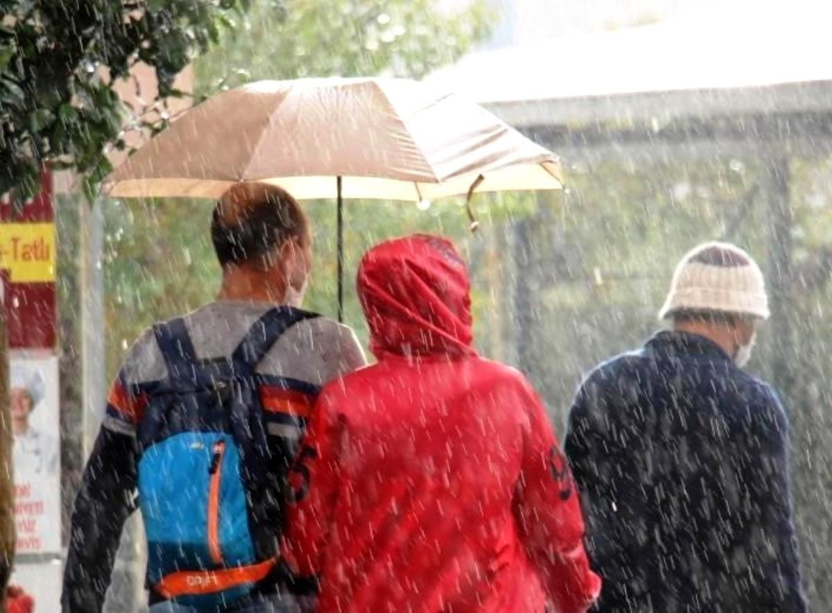 Kuvvetli kar ve yağmur geliyor Meteoroloji alarm verdi: İstanbul İzmir Adana Antalya