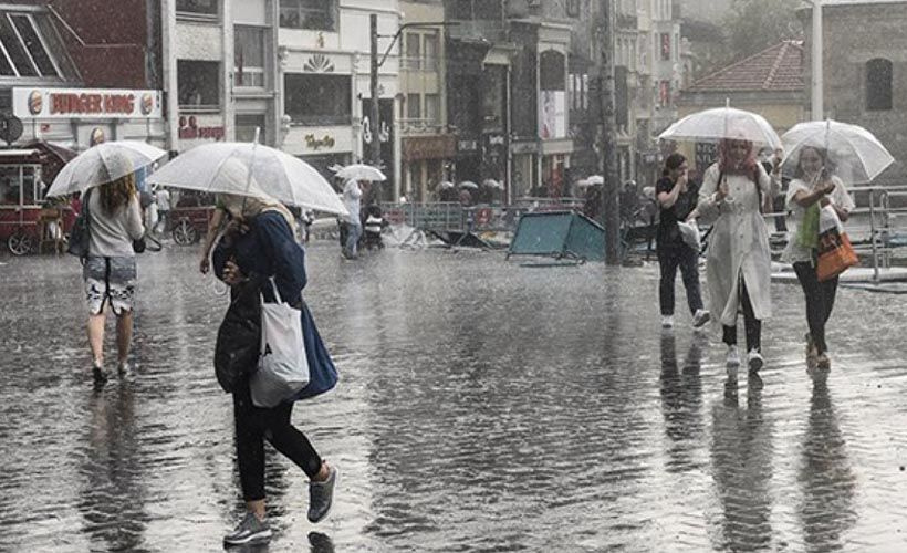 Şemsiyesiz sakın dışarı çıkmayın! Çok kuvvetli geliyor Meteoroloji uyardı: İstanbul Ankara İzmir Antalya...