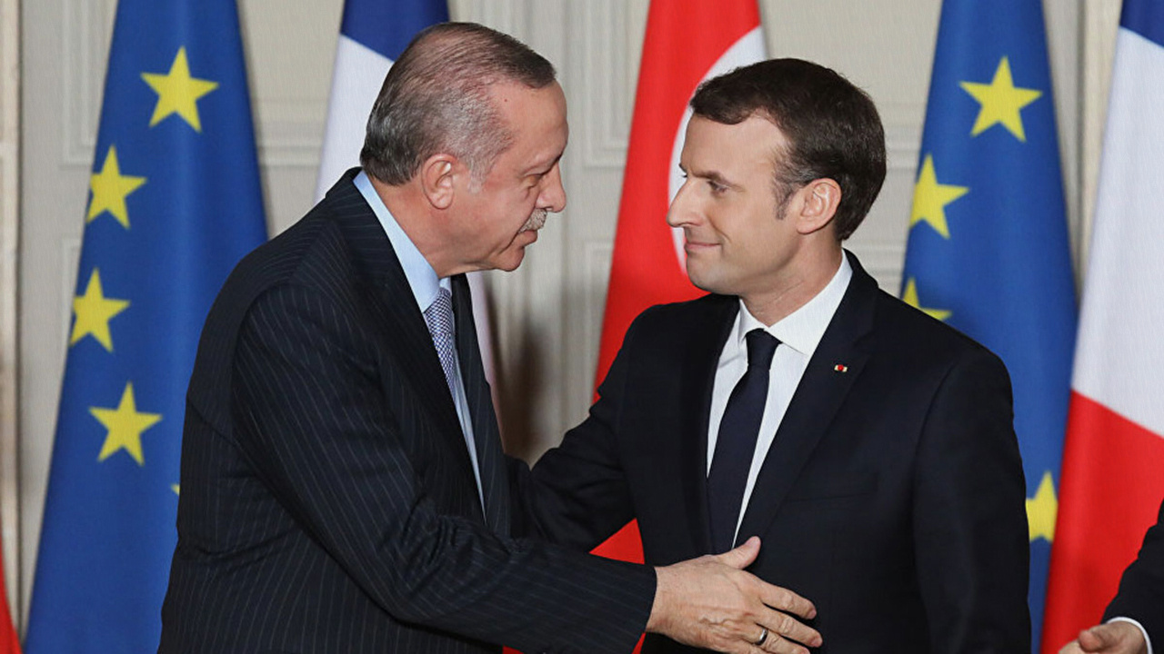 Erdoğan ile Macron'dan önemli görüşme! Rusya'nın Ukrayna'ya askeri müdahalesi konuşuldu
