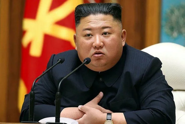 Her şeyi bilen kahin Nostradamus 3. Dünya Savaşı için tarih vermiş! Kehanetleri duyunca kanınız donacak