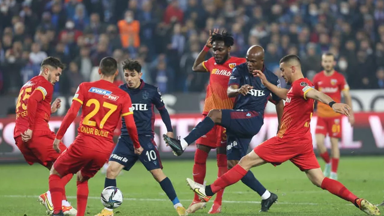 Trabzonspor, geriye düştüğü maçta Kayserispor'u 3-2 mağlup etti
