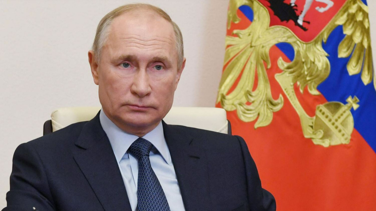 Devlet Başkanı Putin'den Rus halkına kısıtlama! Rusya'da ekonomik kriz çanları çalıyor