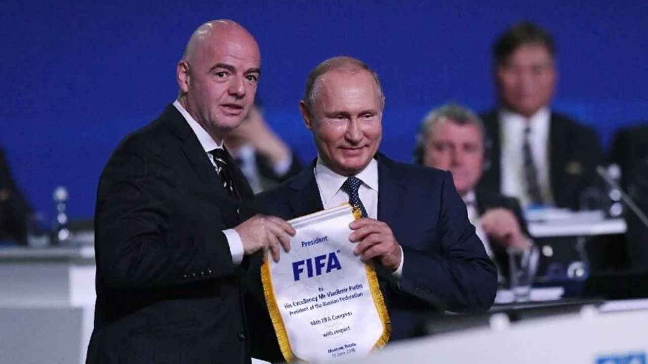 FIFA'dan tarihi Rusya kararı! Takımları men edildi