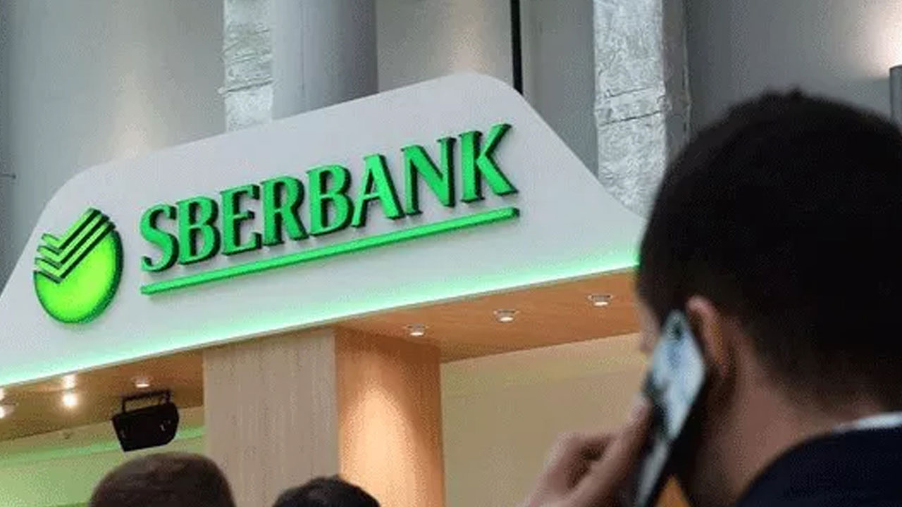 Rusya'nın en büyük bankası Sberbank, Avrupa'dan çekildi piyasasından çekildi