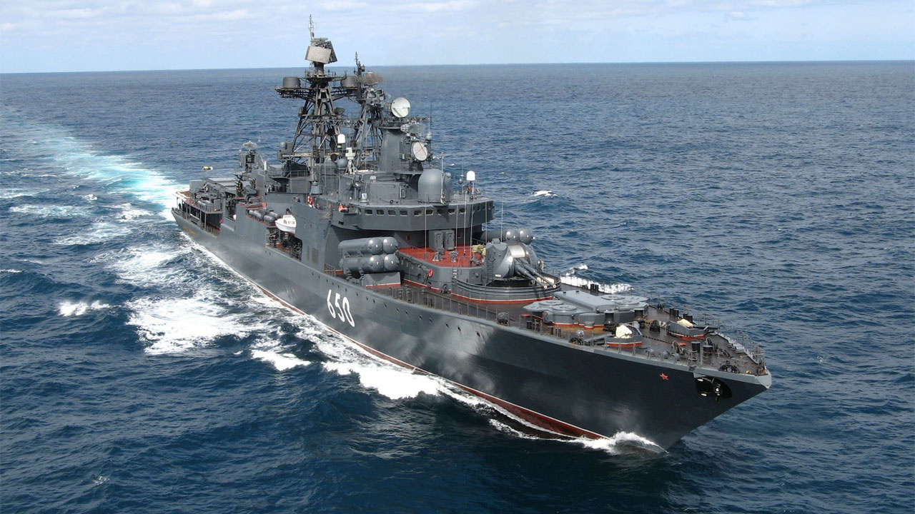 Türkiye 3 Rus savaş gemisinin geçişine izin vermedi Çavuşoğlu duyurdu