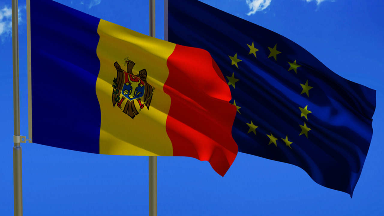 Moldova Cumhurbaşkanı ülkesinin AB'ye katılımı için bildiri imzaladı