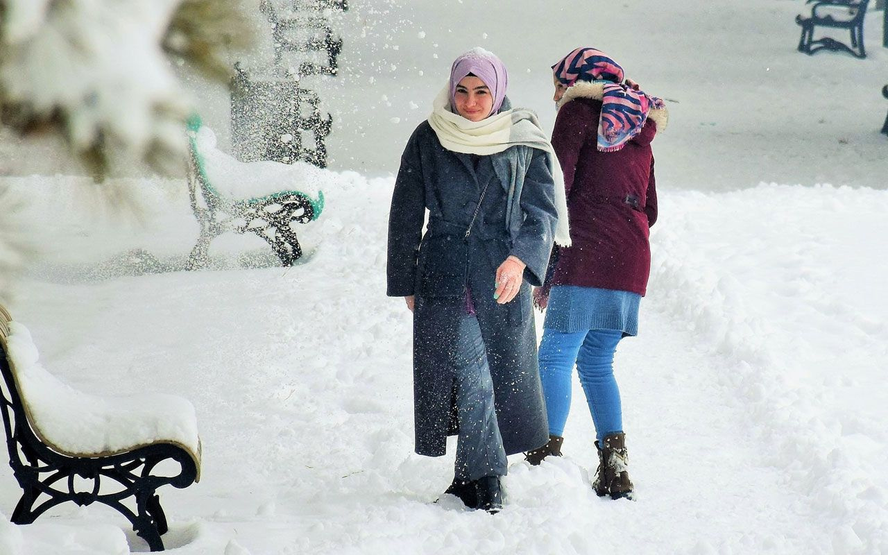 Yine soğuk ve kar geliyor Meteoroloji ve Orhan Şen haftasonu havasını paylaştı