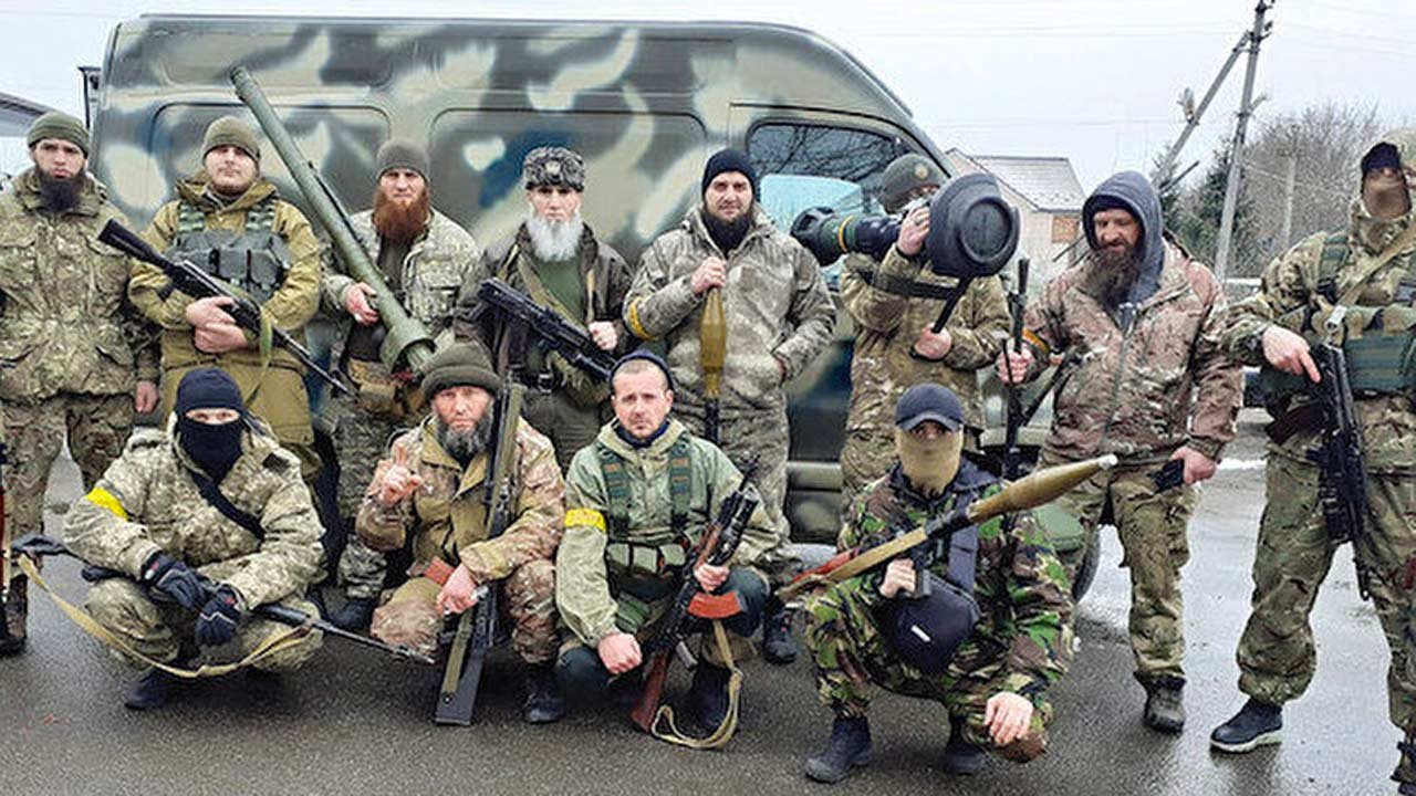 Şeyh Mansur Taburu Kiev'de Çeçen komutandan çarpıcı açıklamalar