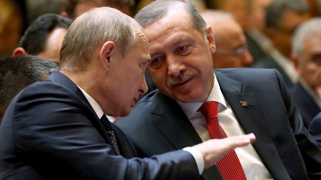 Cumhurbaşkanı Erdoğan'ın Putin görüşmesinin perde arkası Putin'e yeni teklif Erdoğan'dan 'Nazi' tepkisi