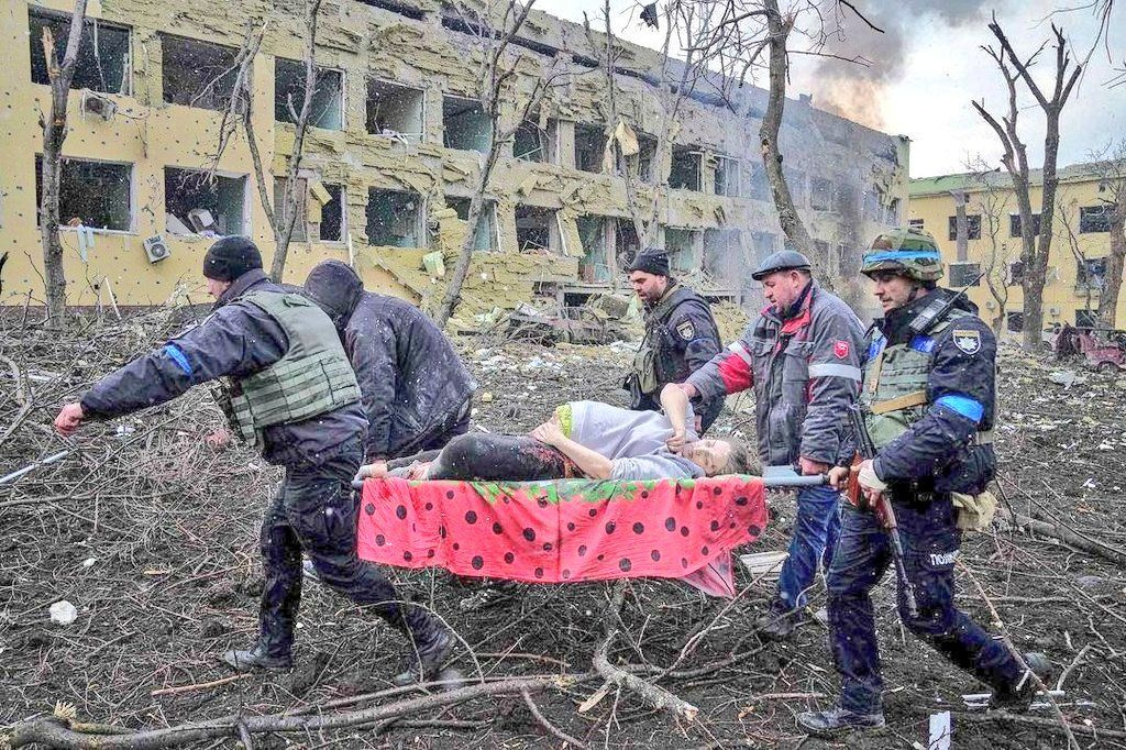 İkiyüzlü Putin! Gece doğum ve çocuk hastanesini vurdu sabah o çocukları evlat edineceğini açıkladı